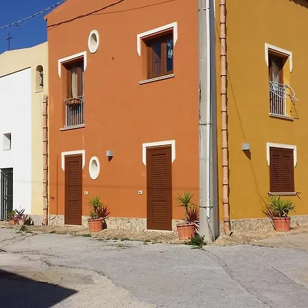 Aparthotel Baglio Locoforte 2*
